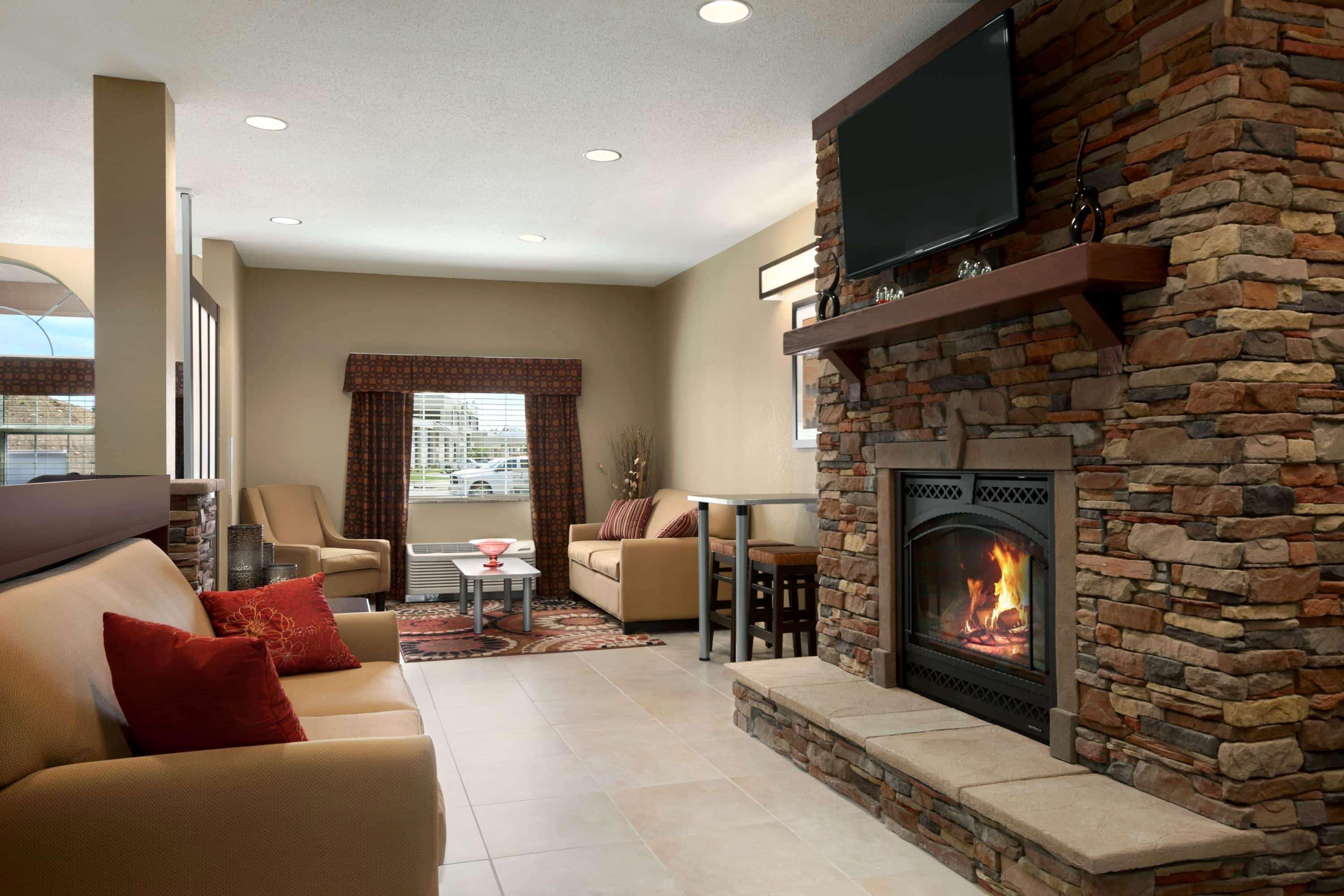 Microtel Inn & Suites By Wyndham St Clairsville - Wheeling St. Clairsville Esterno foto
